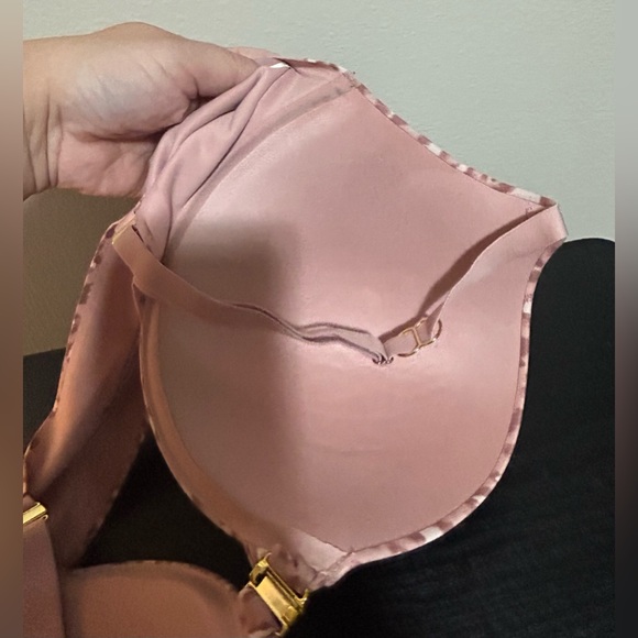 🔥Womens Incredible by Victorias Secret Bra- size 38dd/d - Picture 7 of 9